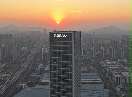 玻璃幕墙发光字拆旧换新多少钱？