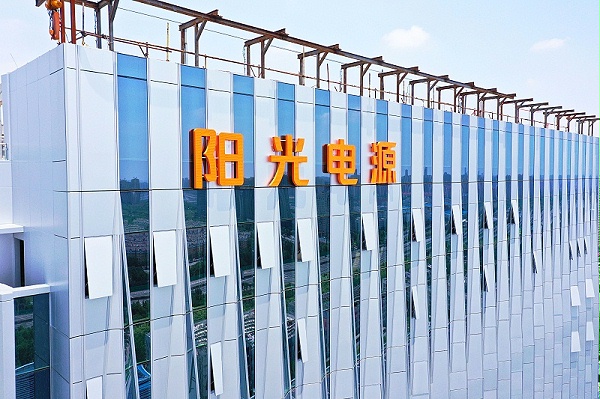 怎样评估楼顶发光字安装团队的实力？
