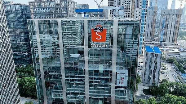 企业幕墙楼顶发光字