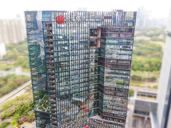 超高层建筑楼顶发光字施工需要哪些证件？