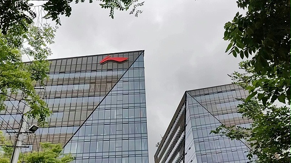 幕墙发光字用什么颜色？