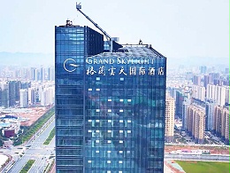 2026楼顶发光字5强新格局：这匹黑马靠什么悄悄领跑？