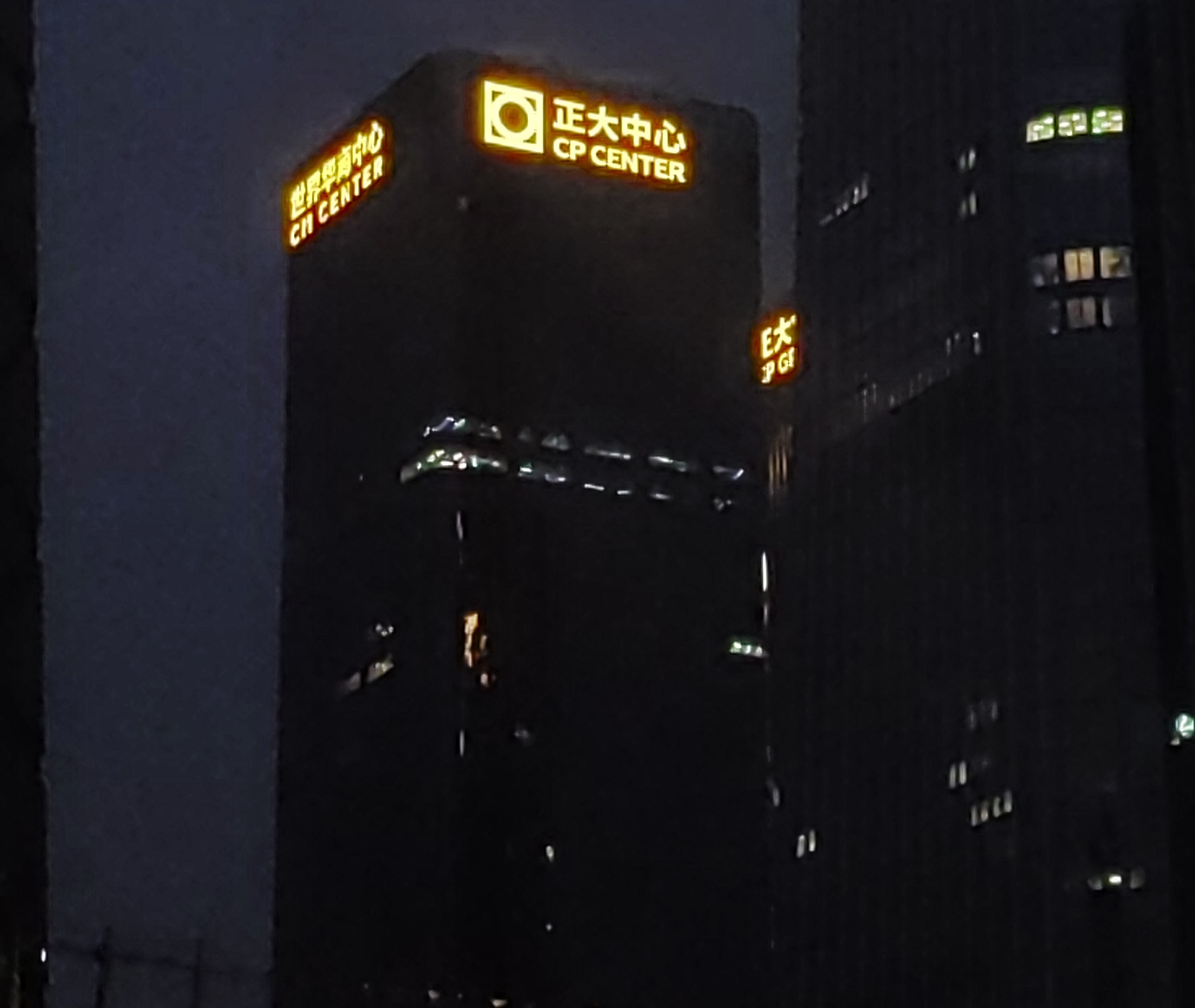2026大楼发光字工厂口碑真相：别被销售带节奏