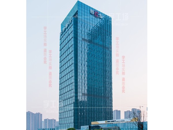 户外广告招牌常见的一种LED冲孔发光字